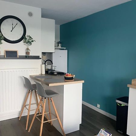 Chaleureux Appartement Face Au Port Sta Lucia, Tout A Pieds, Wifi Сен-Рафаэль Экстерьер фото